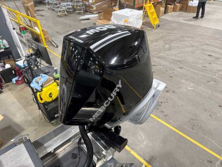 2026 Bennington 30QXFBWAX2 - Twin - Joystick - Arch US-ETWS9311J526 [photo 23]